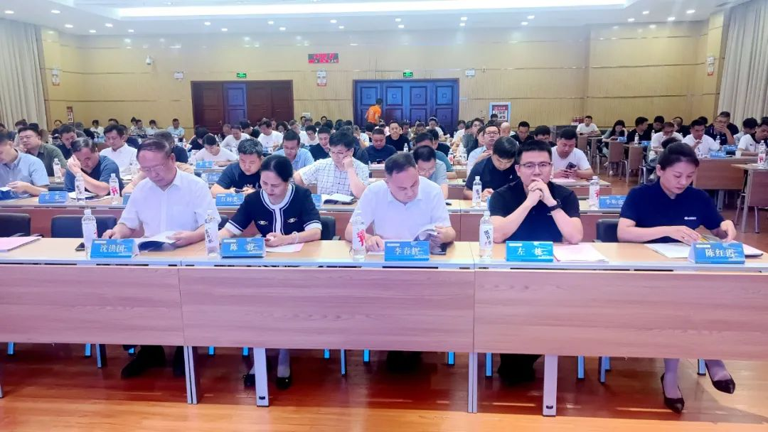 世恒授牌 | 成為湖北省家電與網(wǎng)絡信息產(chǎn)品服務行業(yè)協(xié)會理事單位 世恒授牌 | 成為湖北省家電與網(wǎng)絡信息產(chǎn)品服務行業(yè)協(xié)會理事單位